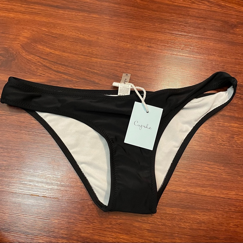 Cupshe Black Bikini Bottom Medium NWT